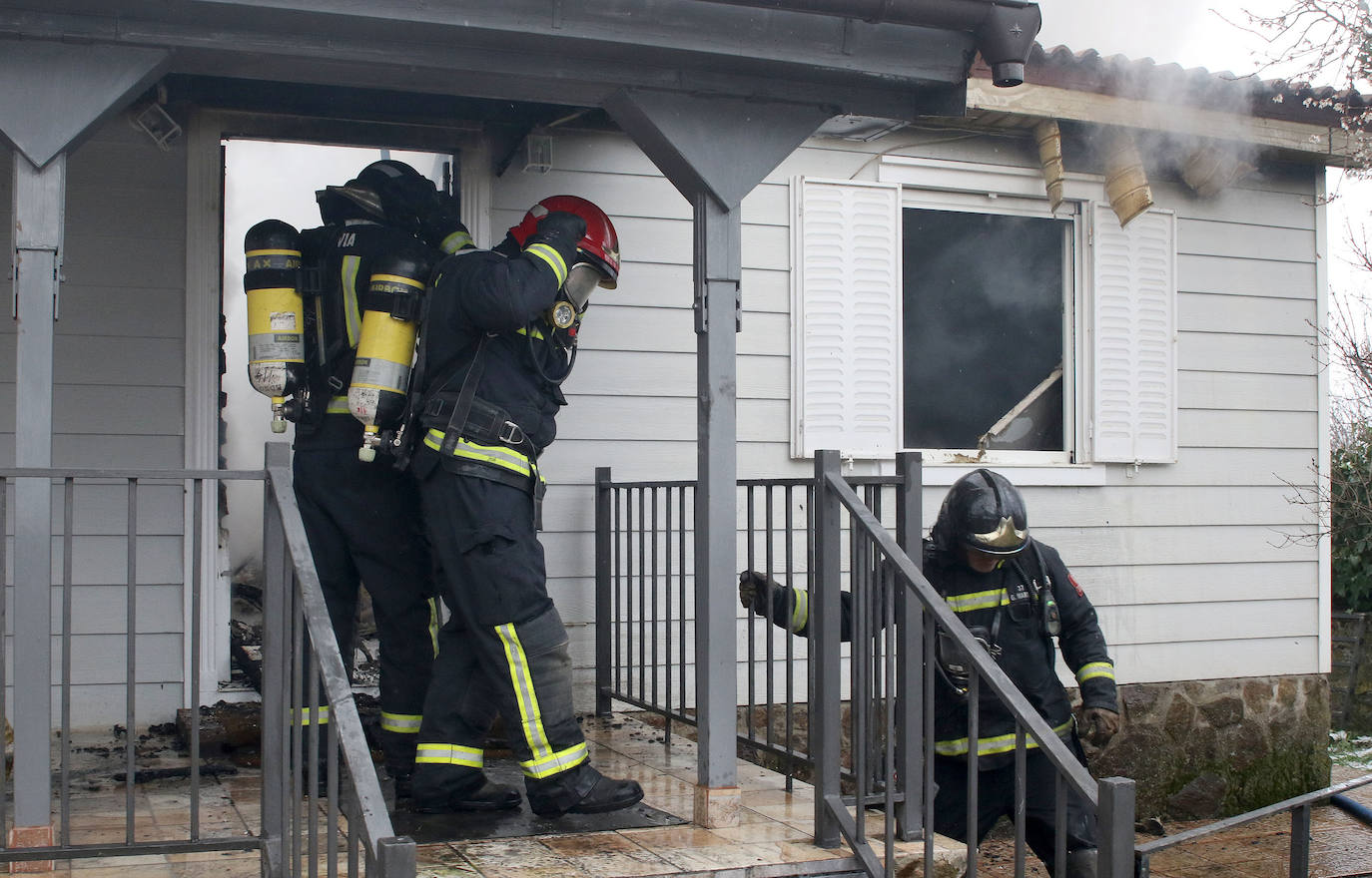 Incendio de una vivienda en Gallegos. 