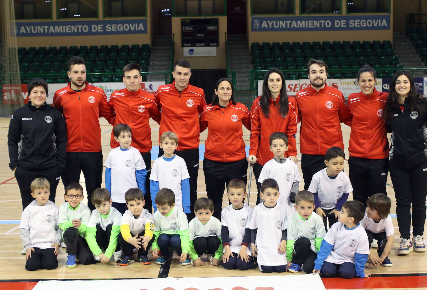 Presentacion de los equipos del club Segosala. 