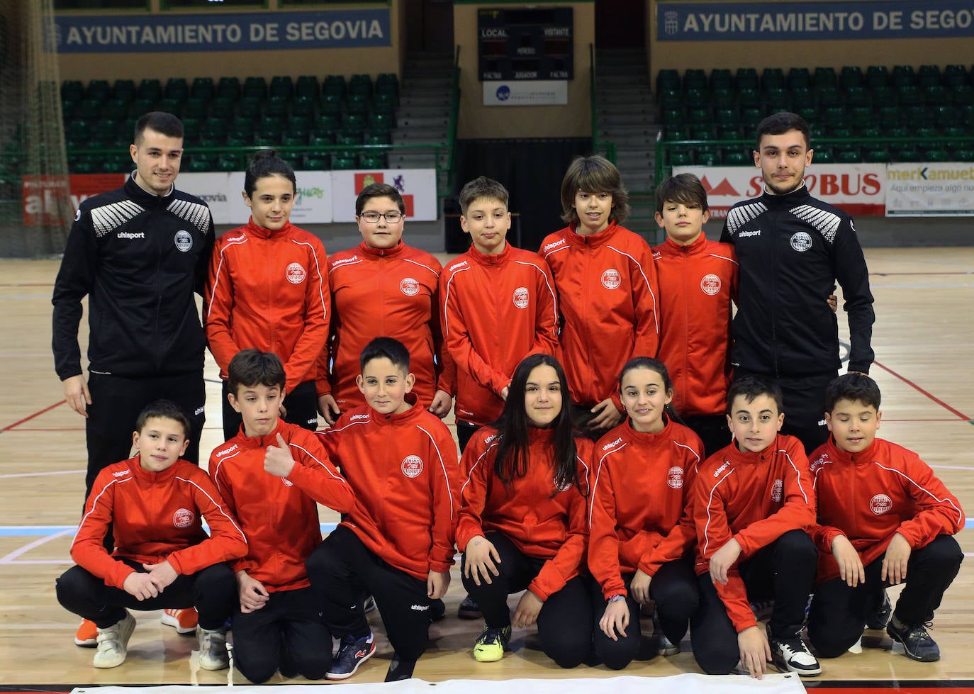 Presentacion de los equipos del club Segosala. 