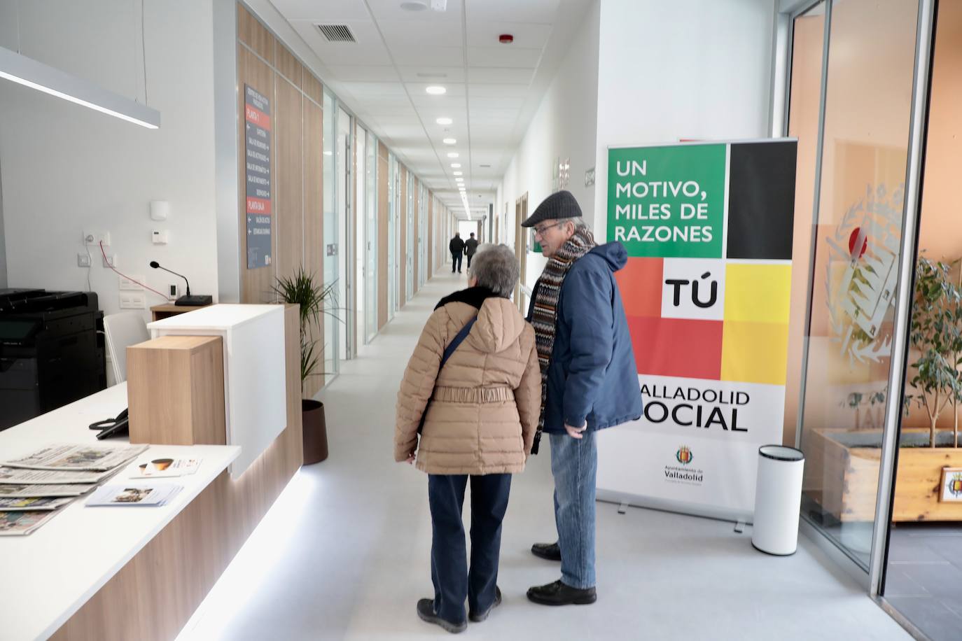 Fotos: El Ayuntamiento inaugura en Parquesol el primer Centro de Vida Activa en Valladolid