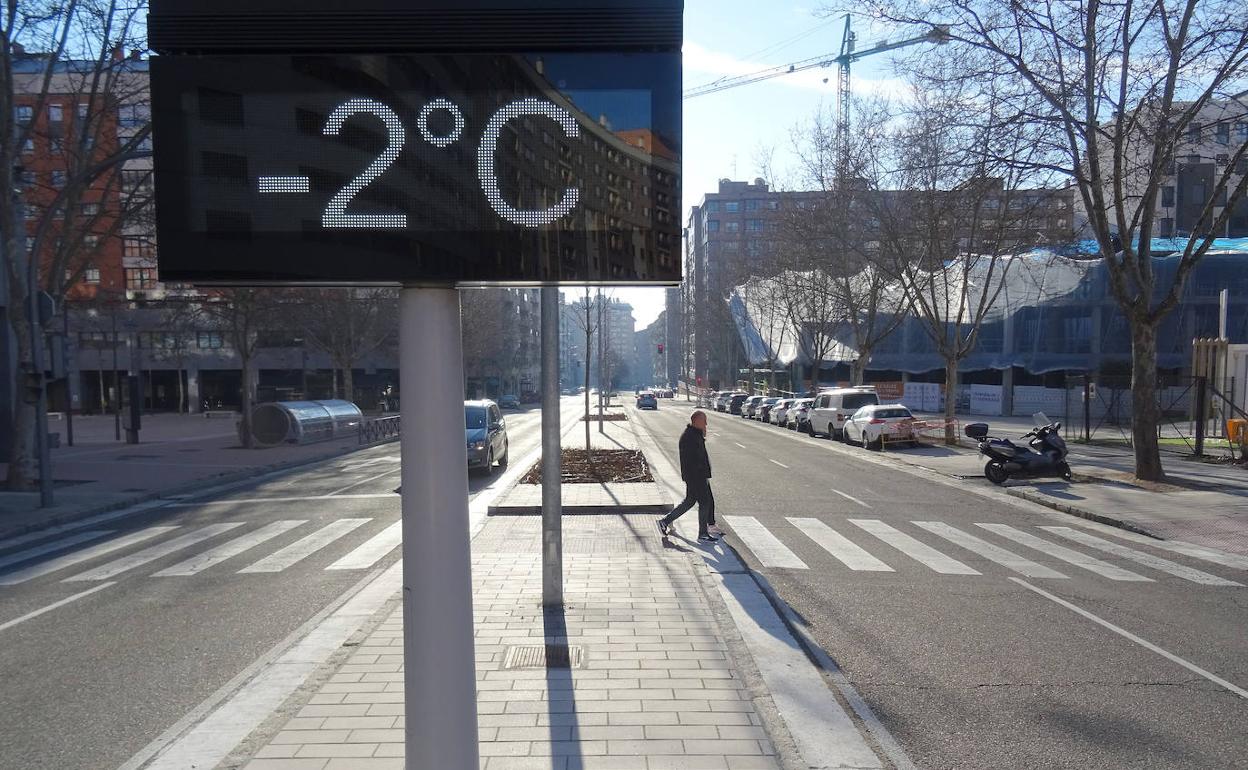 El mercurio marca -2 grados por la mañana en Parquesol. 