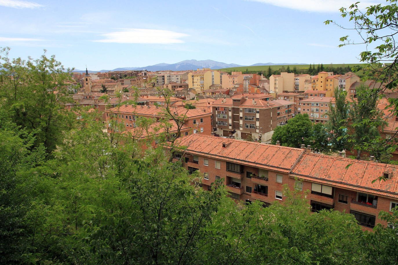 Edificios de viviendas del polígono de San Millán.