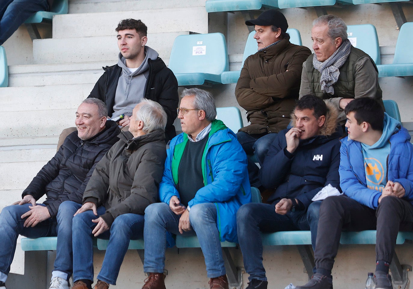 Búscate en las gradas de La Balastera en el Palencia Cristo-Real Avilés