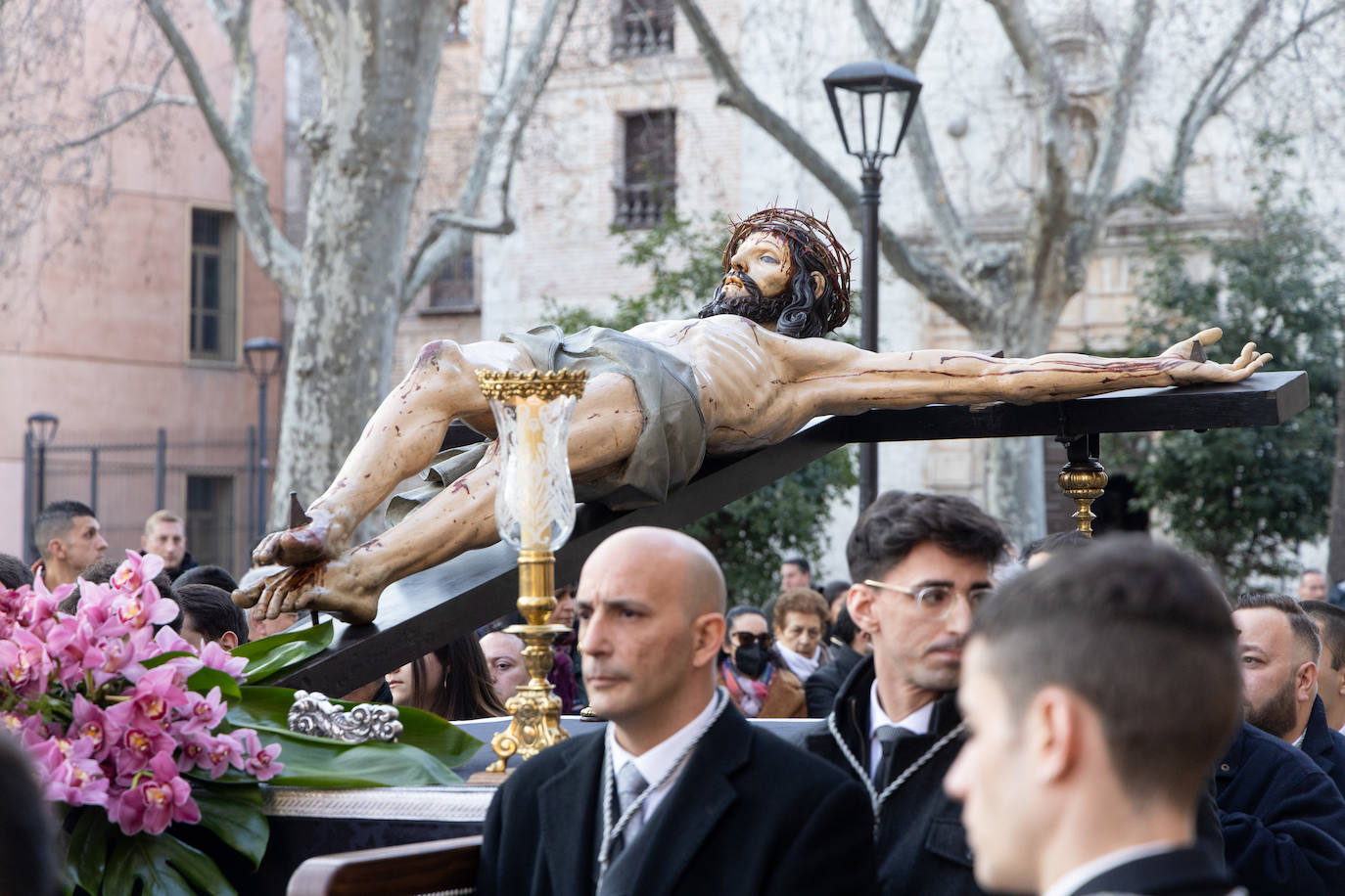 Fotos: Via Crucis Procesional en Valladolid de la cofradía de la Sagrada Pasión de Cristo