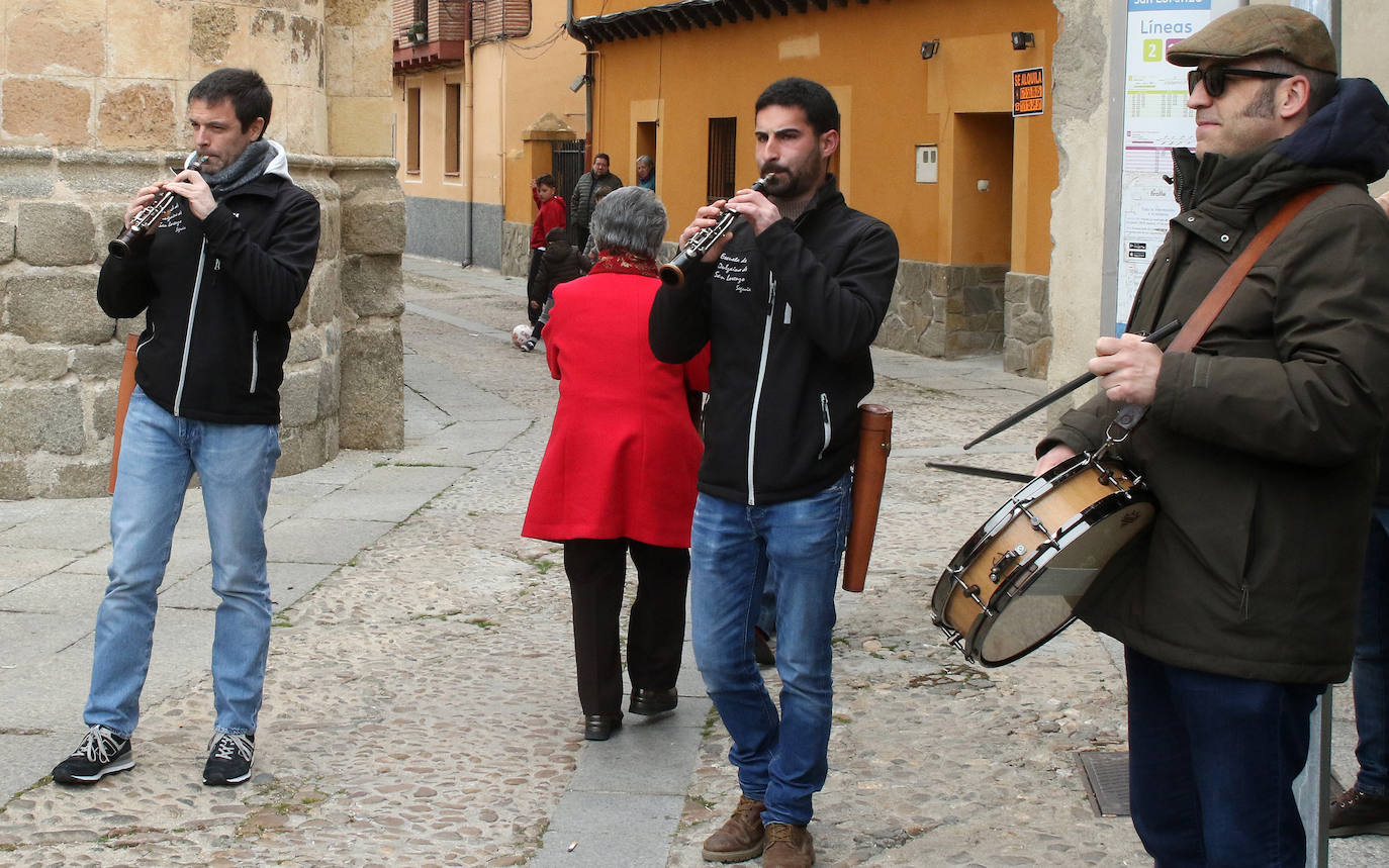 Degustación gastronómica del cerdo en San Lorenzo. 
