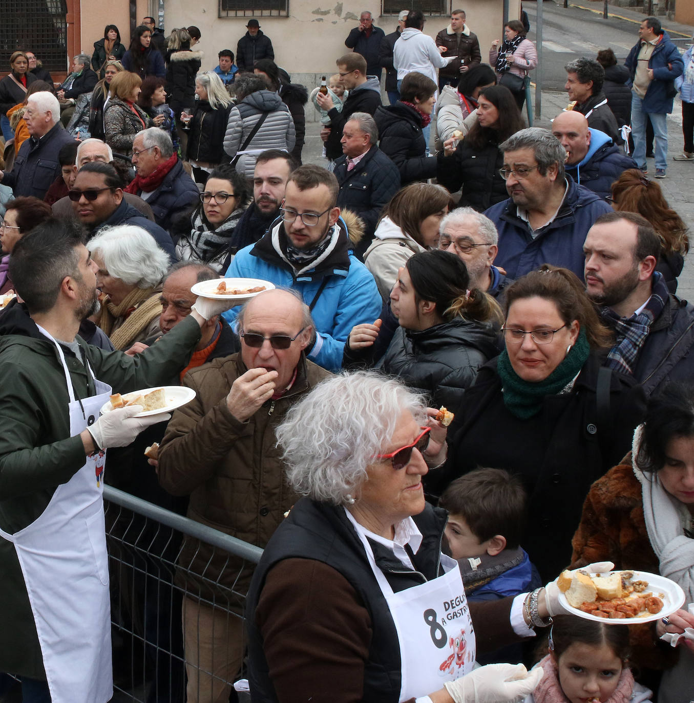 Degustación gastronómica del cerdo en San Lorenzo. 