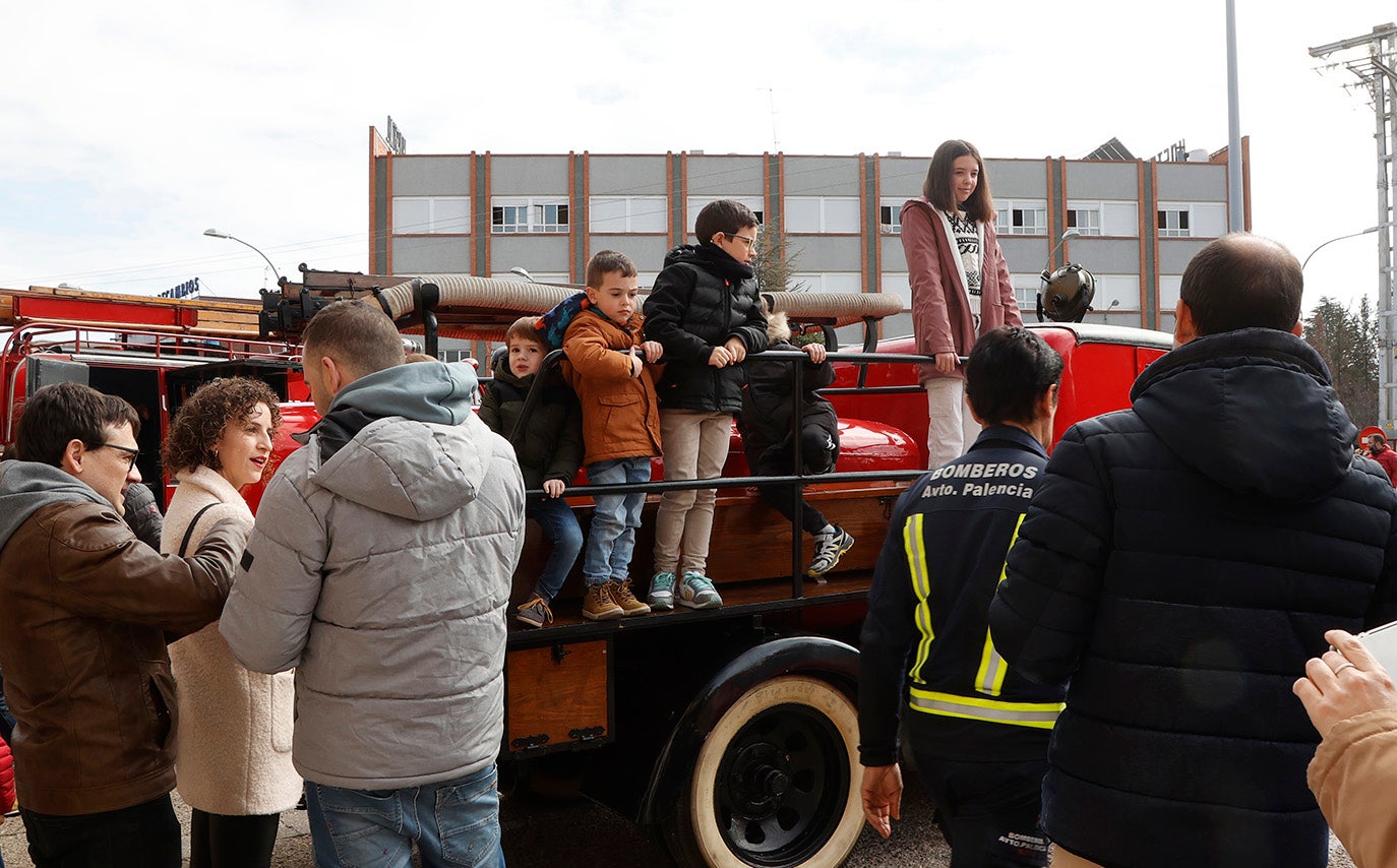 Jornada de puertas abiertas en el Parque de Bomberos