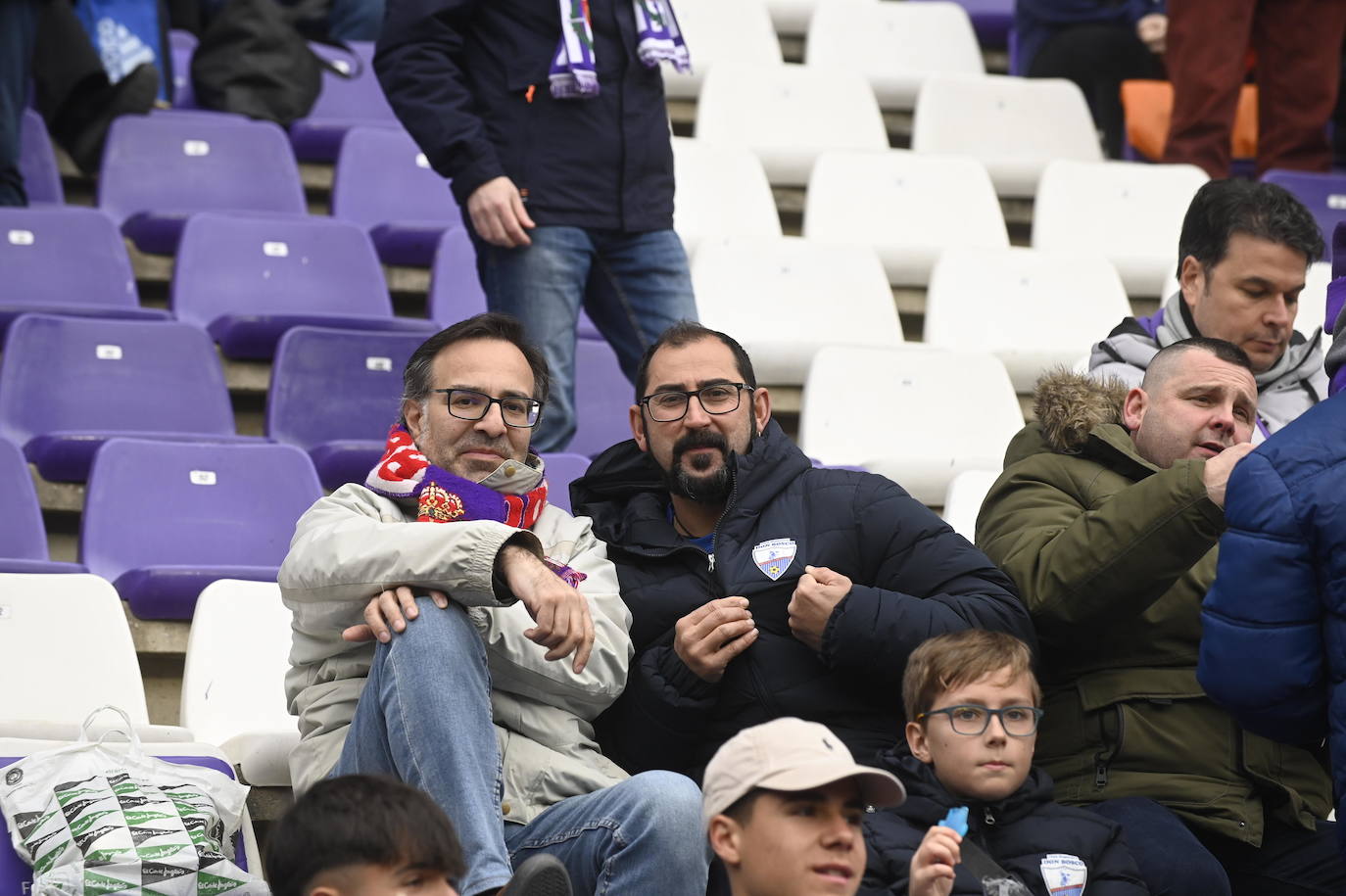 Fotos: Búscate en la grada del José Zorrilla (2/5)