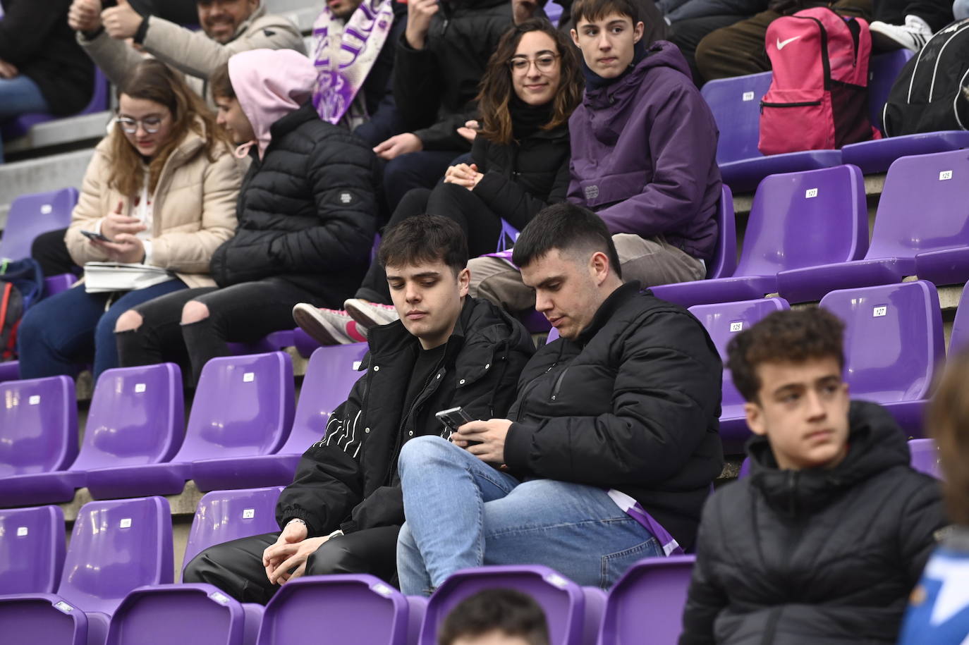 Fotos: Búscate en la grada del José Zorrilla (3/5)