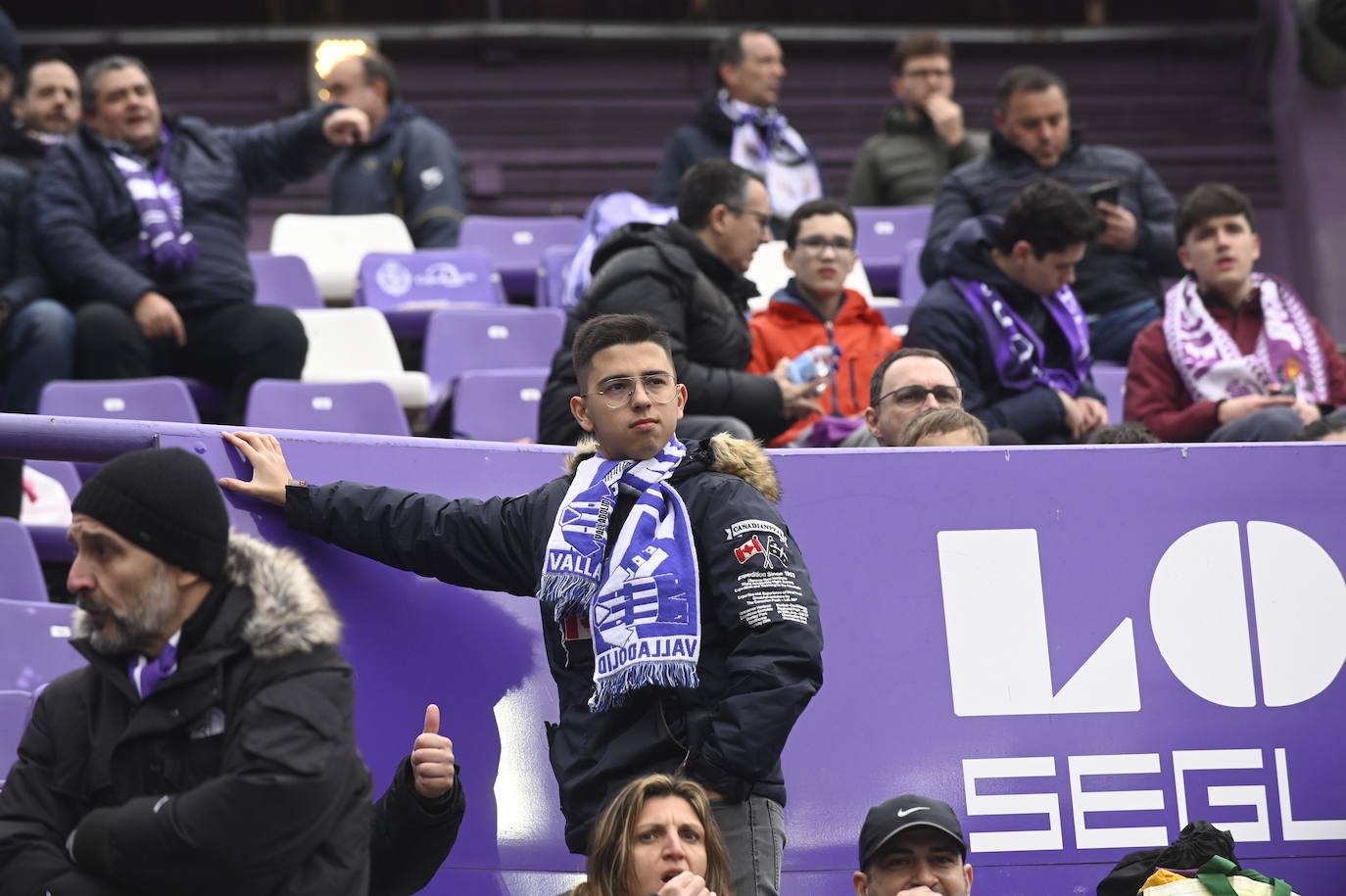 Fotos: Búscate en la grada del José Zorrilla (4/5)