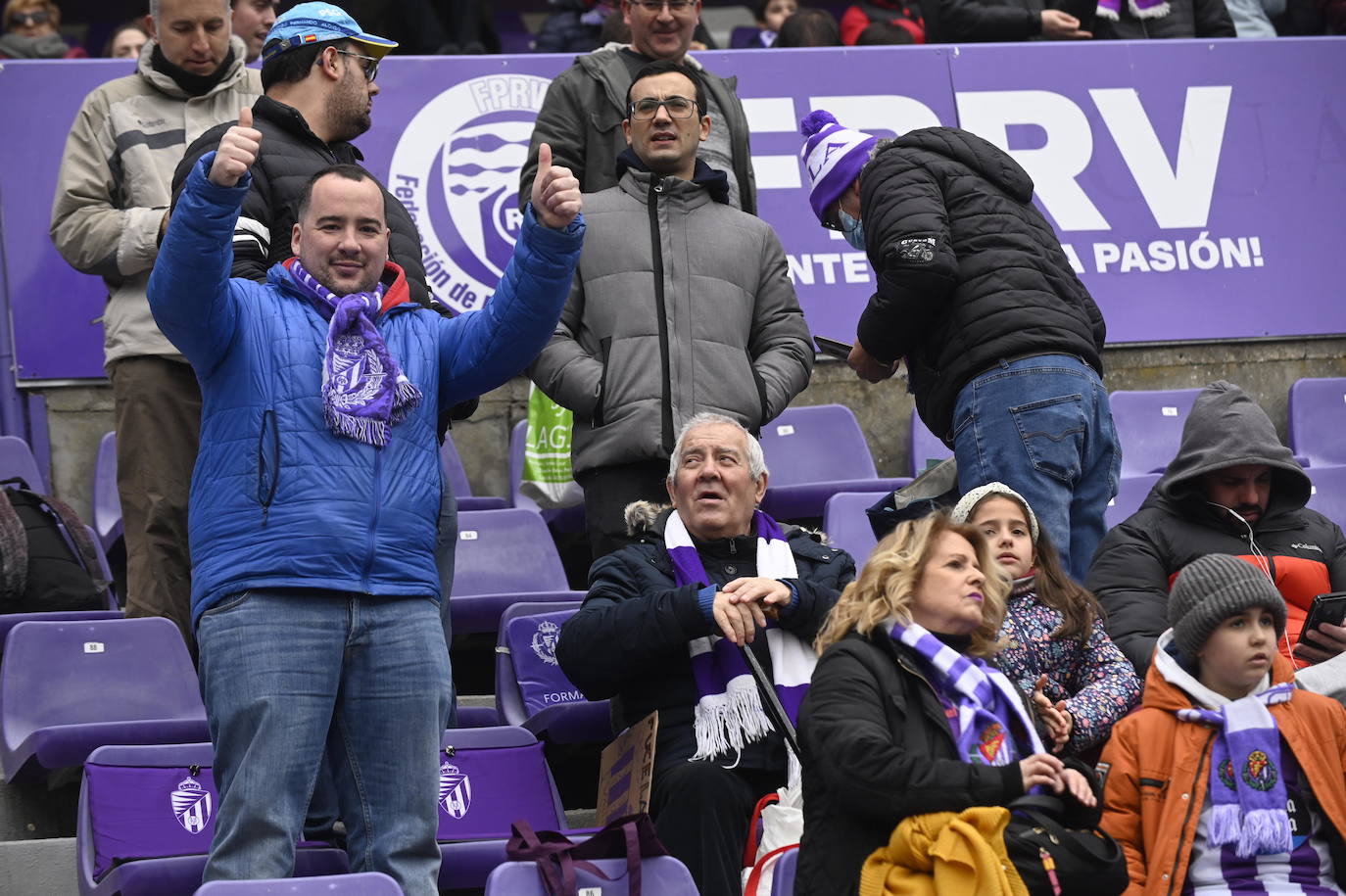 Fotos: Búscate en la grada del José Zorrilla (4/5)