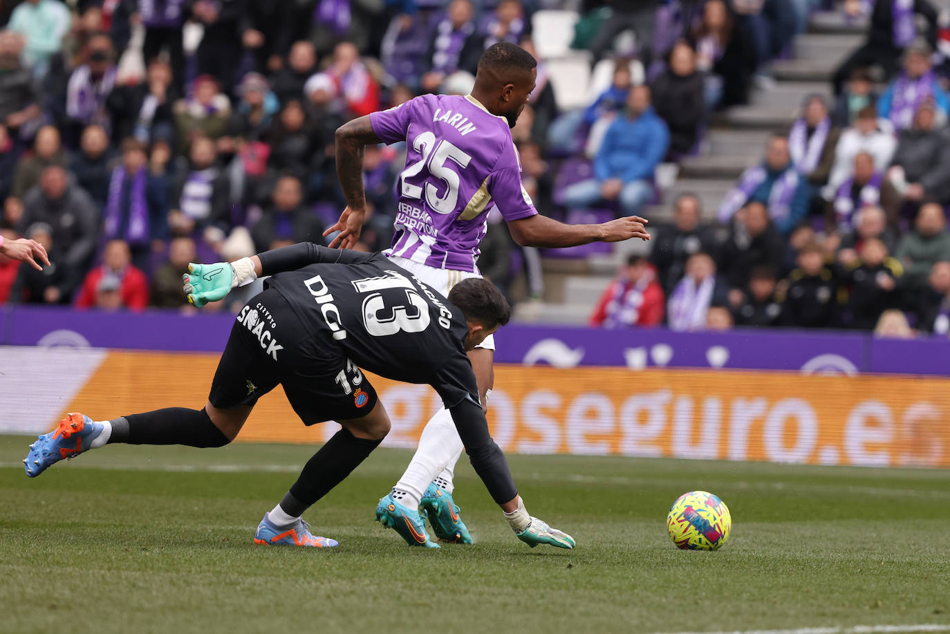 Fotos: Las imágenes del partido entre el Real Valladolid y el Espanyol