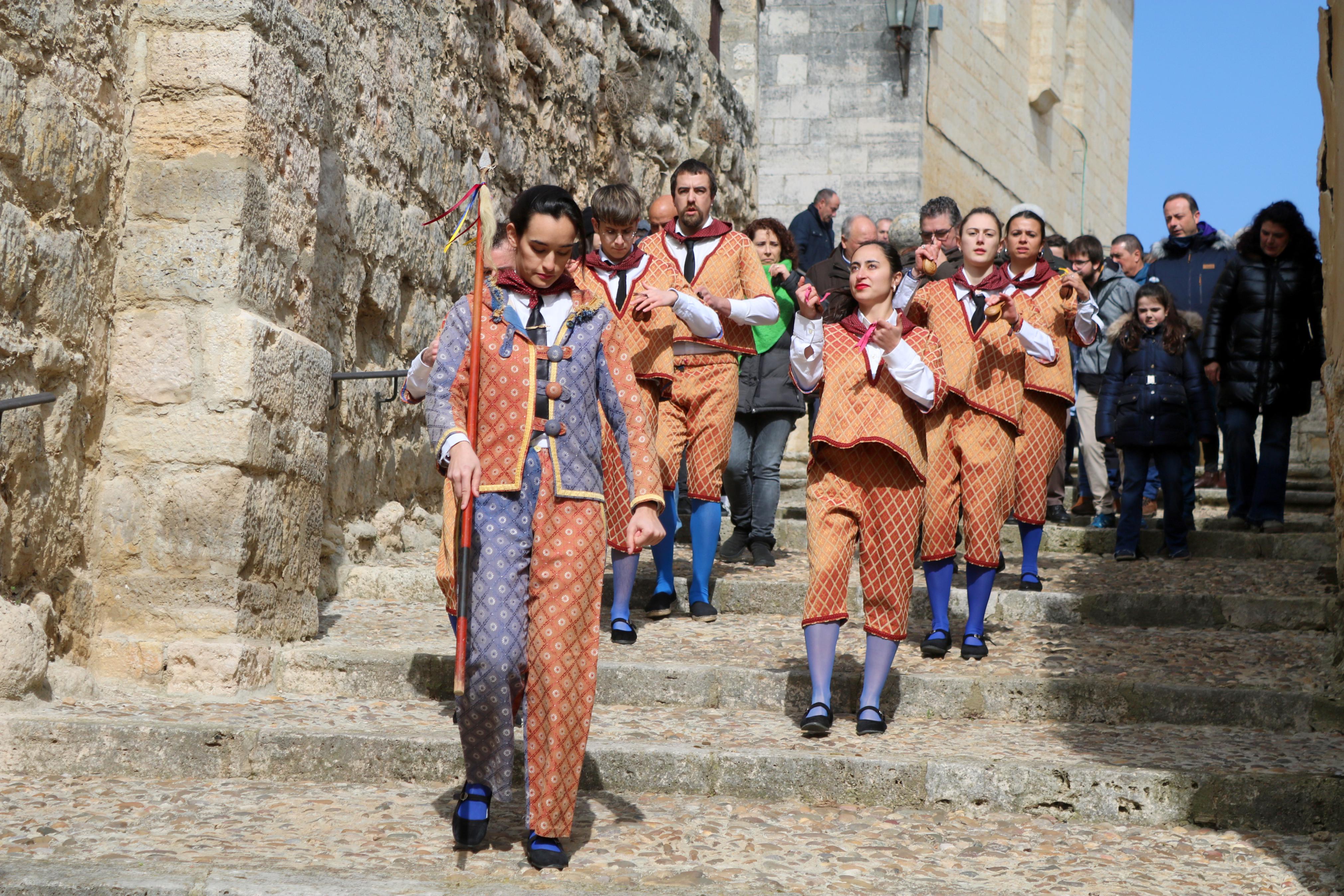 Villamediana celebra con todos los honores la fiesta de Santo Tomás