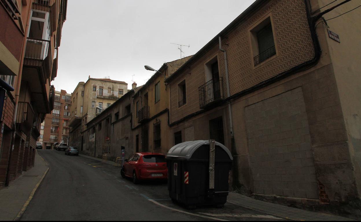 Edificios de la calle Antonio Machado que serán derribados.