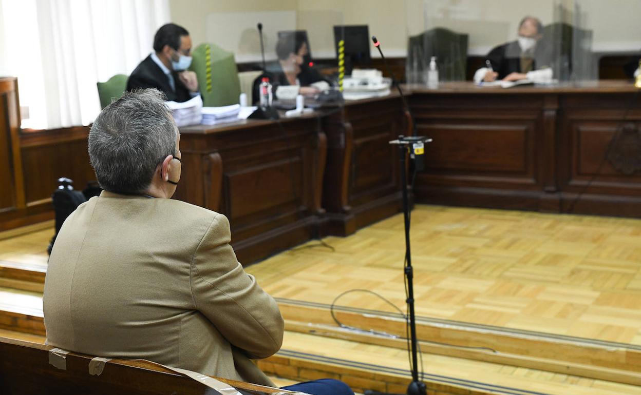David Prieto, en el banquillo de la Audiencia de Valladolid en mayo de 2022.