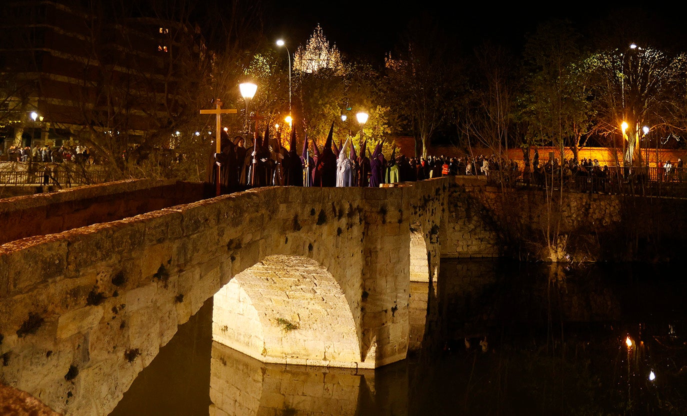 Procesión de Luz y Tinieblas