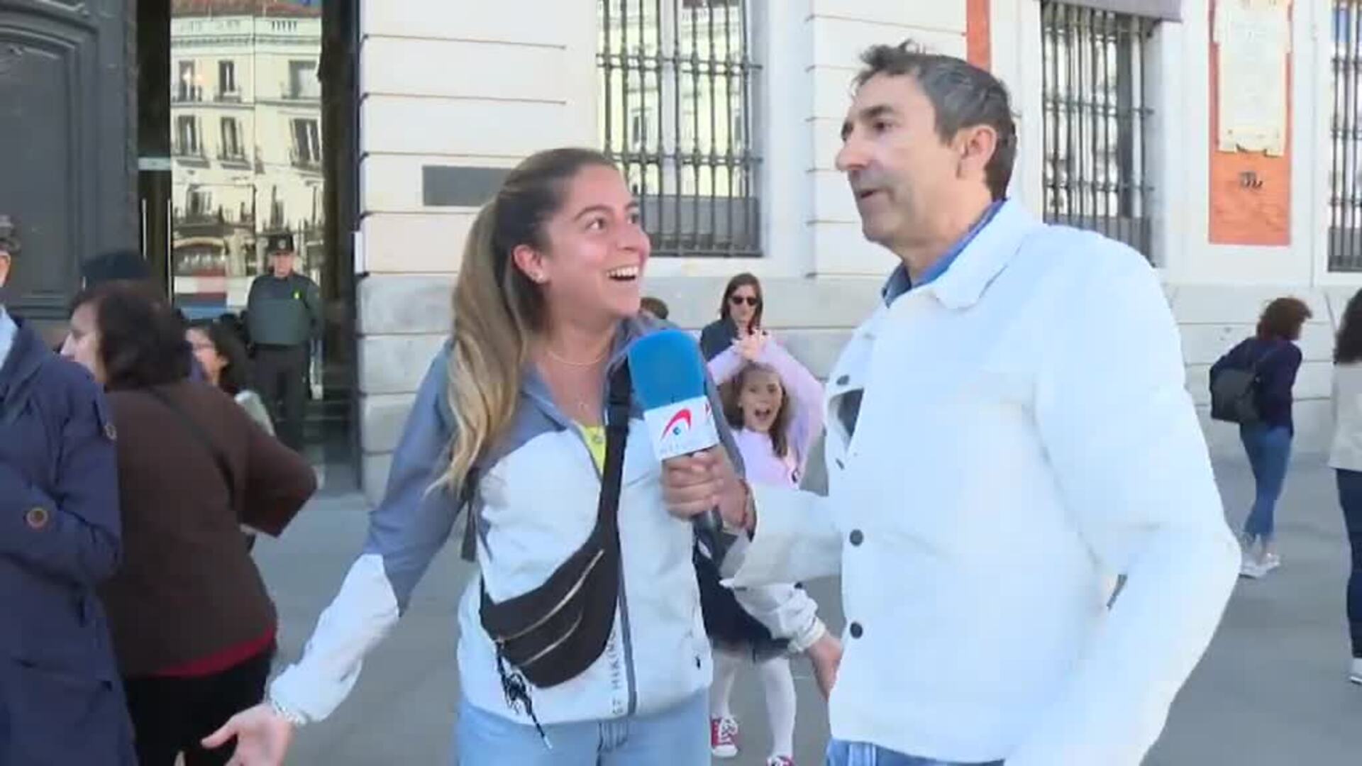 Con un pie en el kilómetro cero de la Puerta del Sol