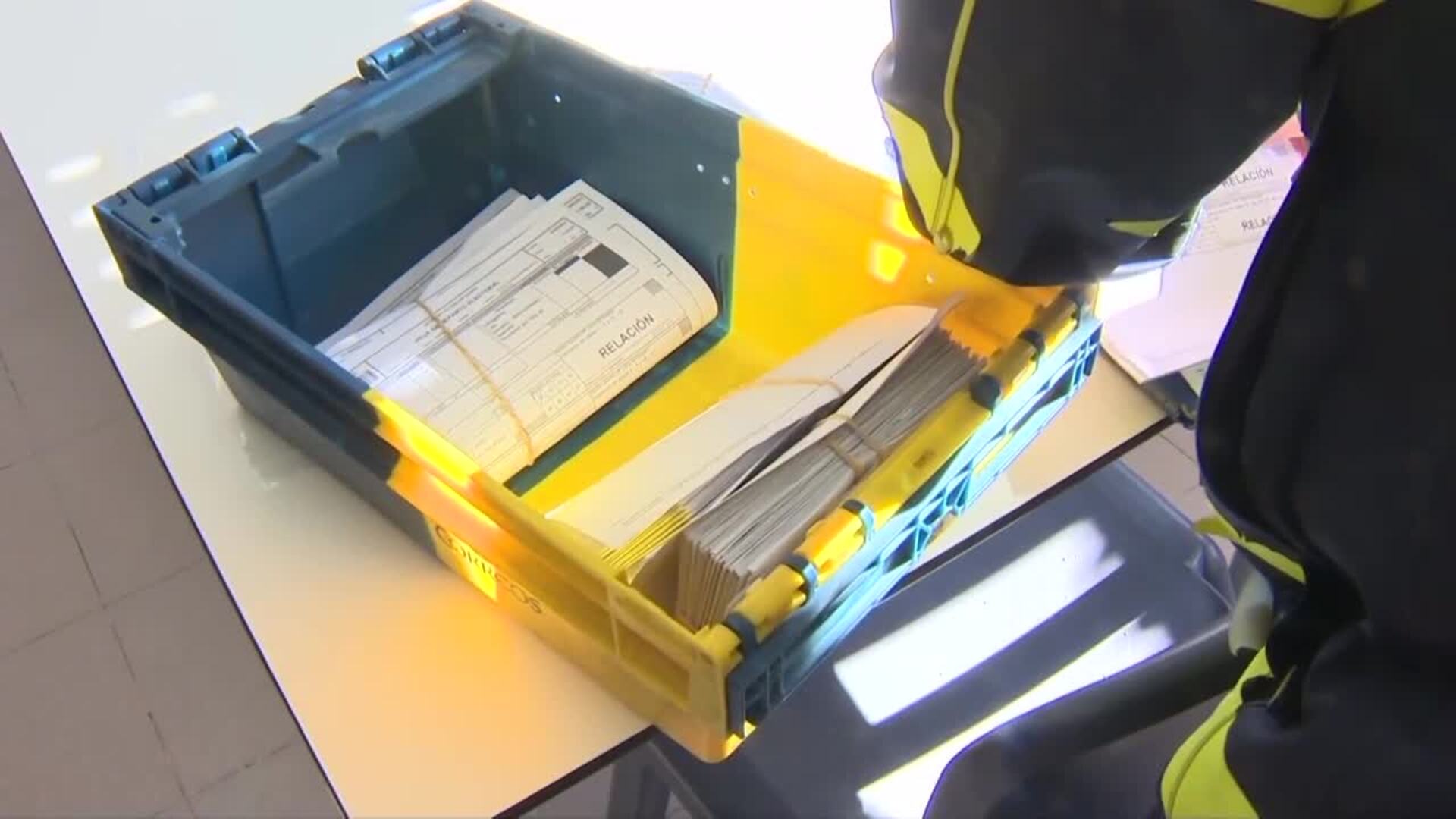 Cierra el plazo para votar por correo con la cifra más alta de la historia