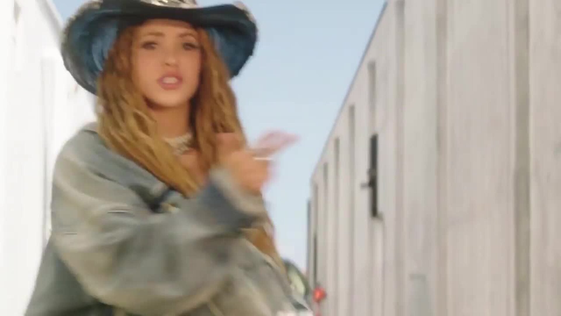 Shakira estrena su nueva canción, 'El jefe' con dardo hacia su exsuegro