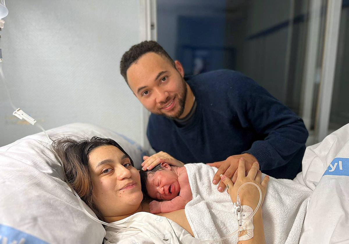 Maximiliano, el primer bebé del año en Valladolid, se hace esperar