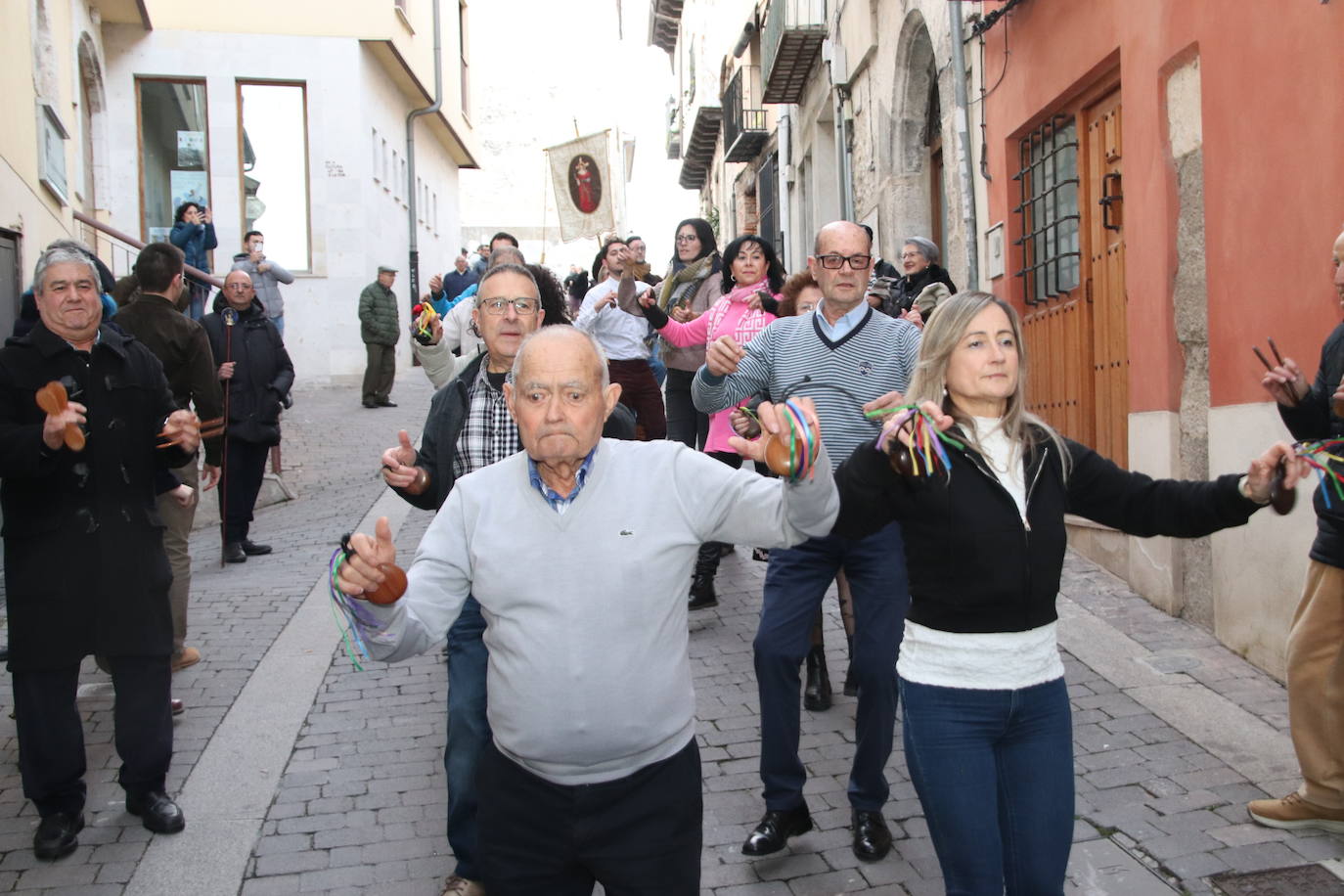 La procesión del Niño de la Bola, en imágenes