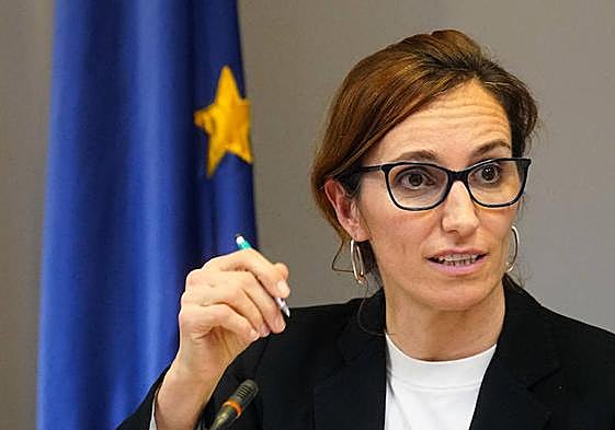 La ministra de Sanidad, Mónica García, durante la rueda de este viernes.