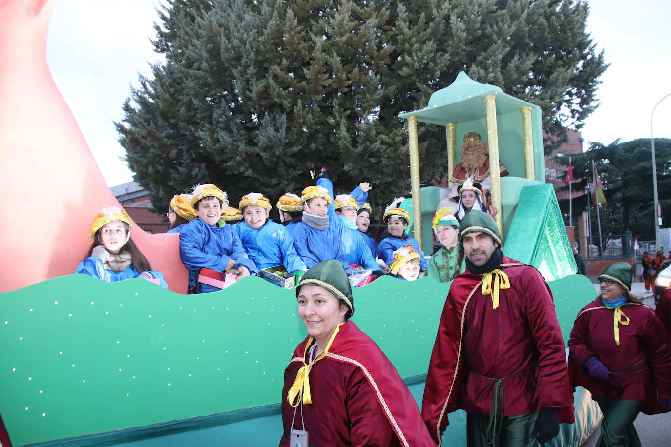 La Cabalgata de Reyes de Cuéllar, en imágenes