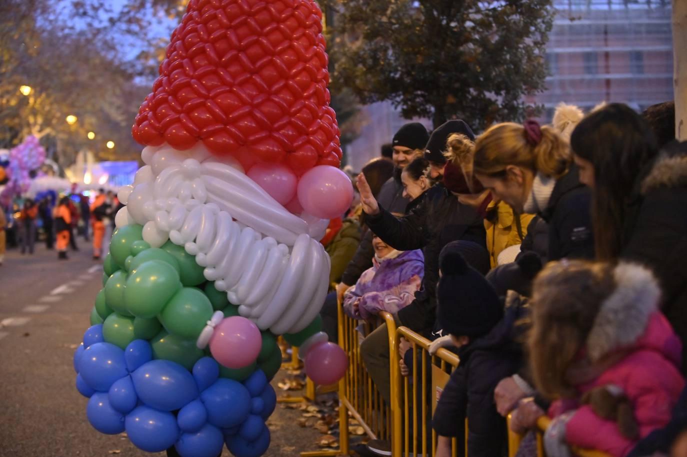Las imágenes de la cabalgata de los Reyes Magos en Valladolid (1/4)