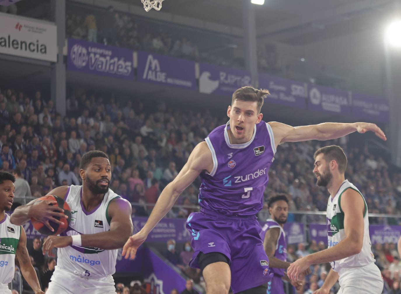 Zunder Palencia 72-86 Unicaja