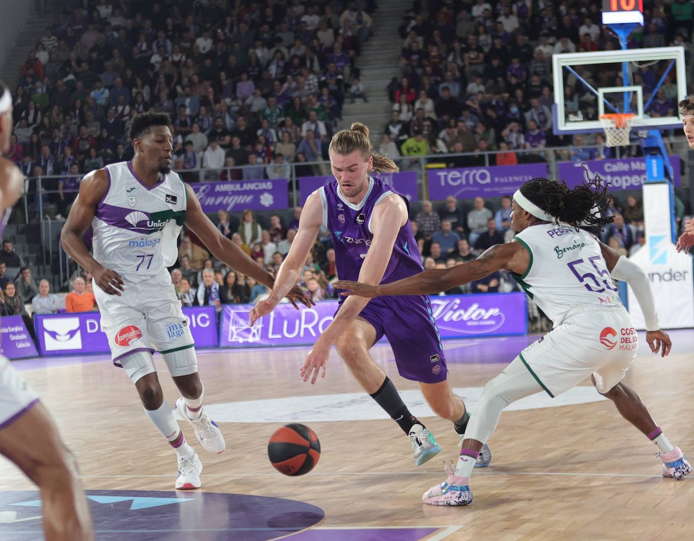 Zunder Palencia 72-86 Unicaja