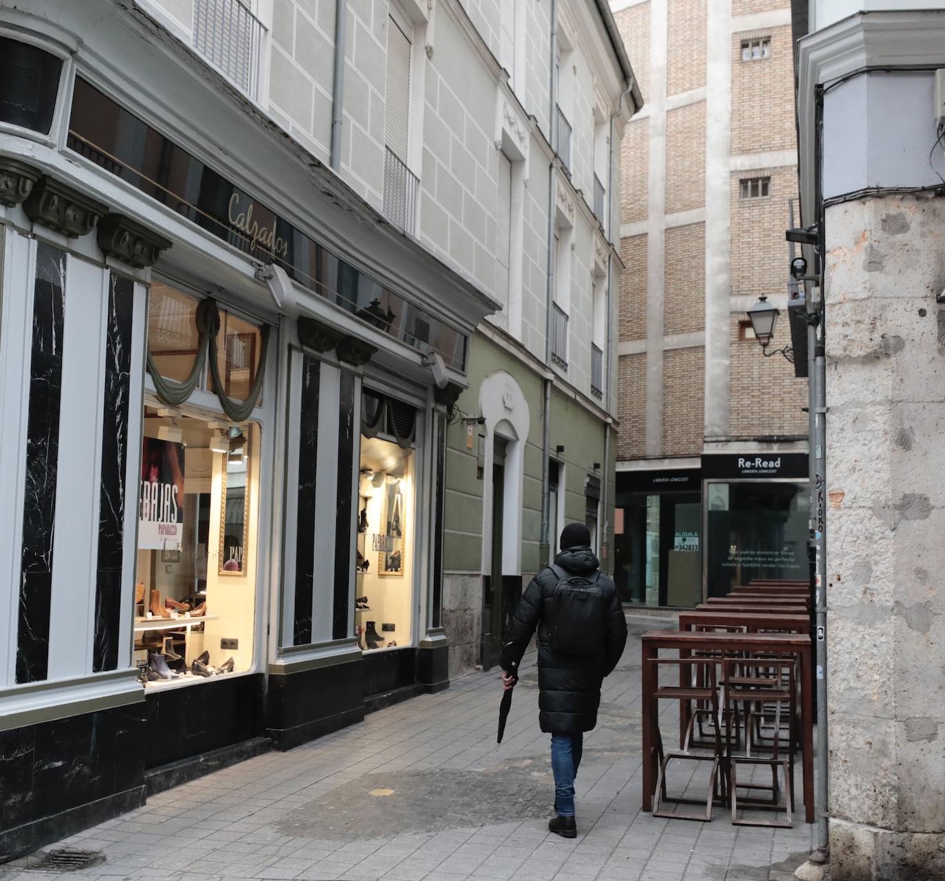 Un paseo en imágenes por la calle Sierpe