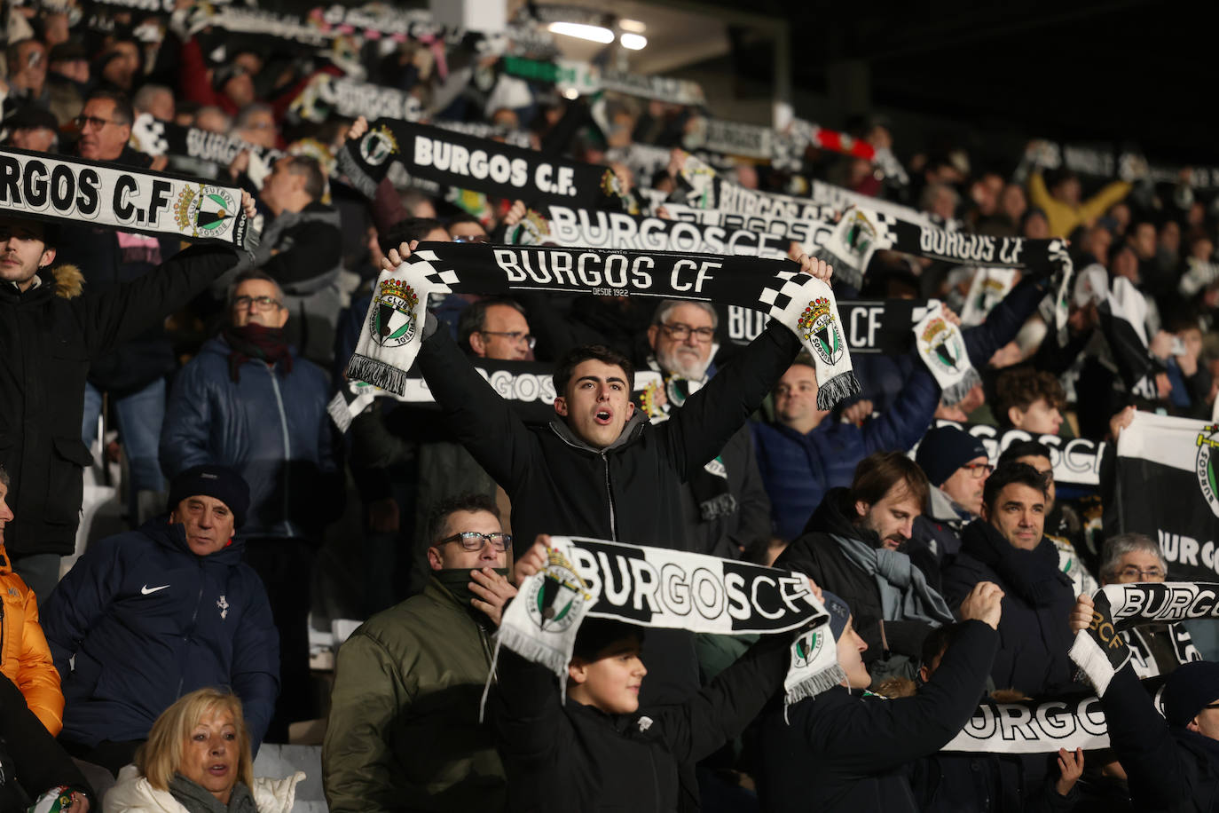 El encuentro entre el Burgos CF y el Real Valladolid, en imágenes