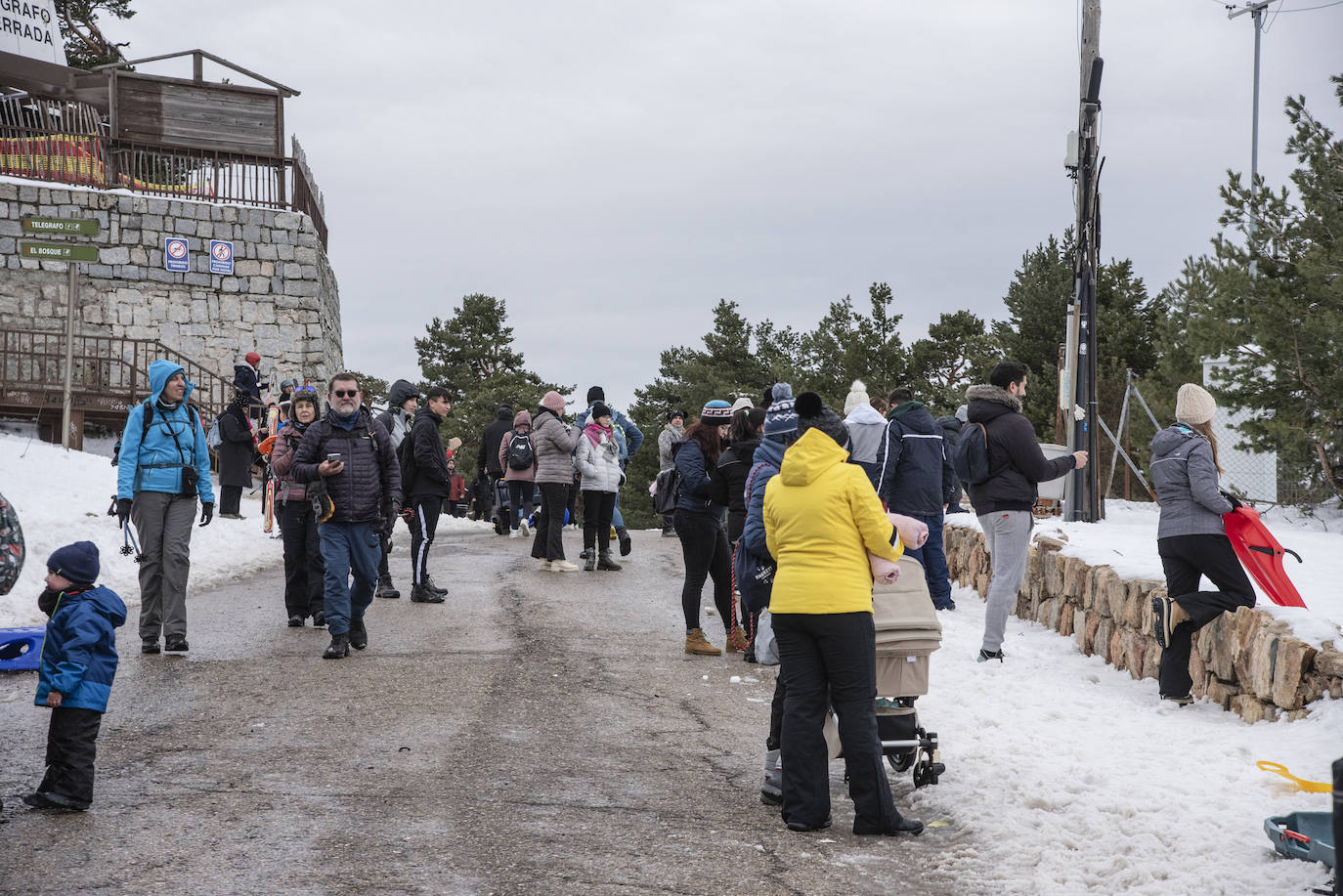 Los colapsos en Navacerrada, en imágenes