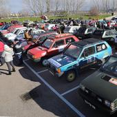 103 coches Panda se dan cita en Villamuriel