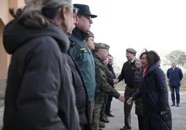 La ministra Robles, a su llegada a las instalaciones de Defensa.
