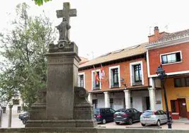 Cruz de los Caídos en Dueñas.