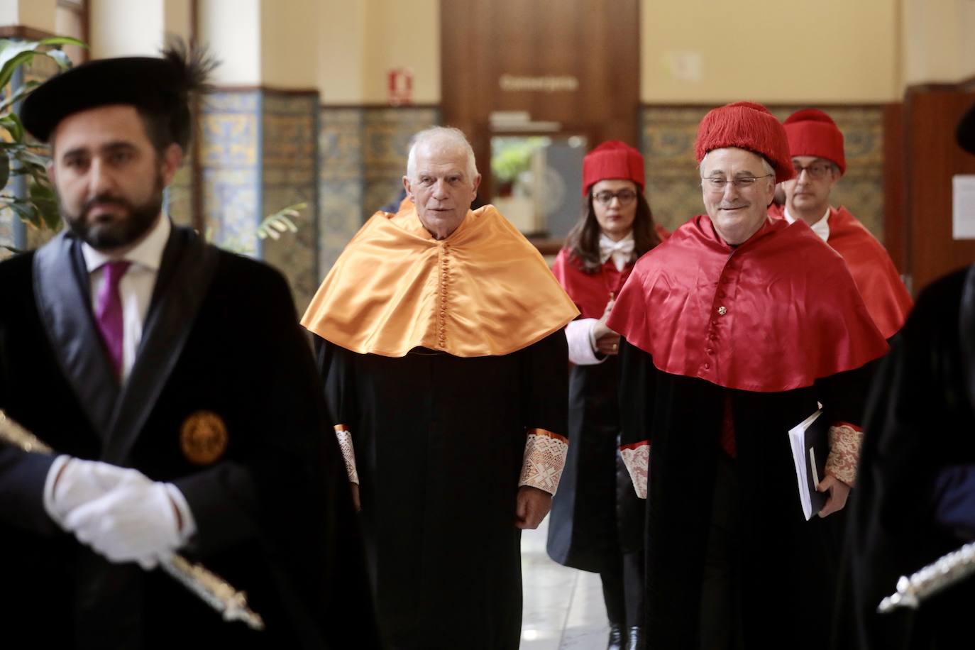 Josep Borrell recibe el Doctorado Honoris Causa por la Universidad de Valladolid