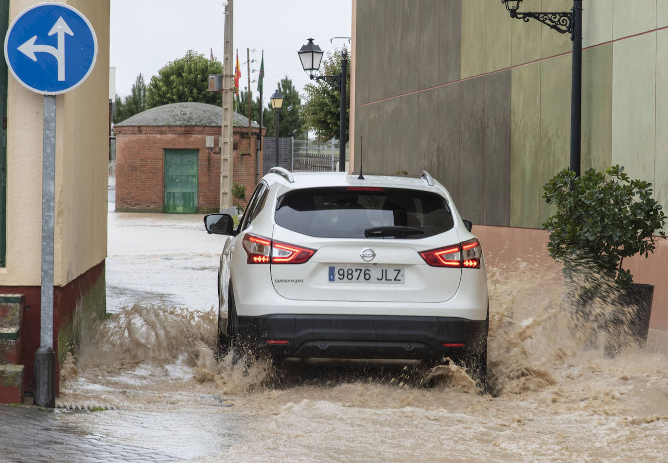 La inundación en Valverde del Majano, en imágenes