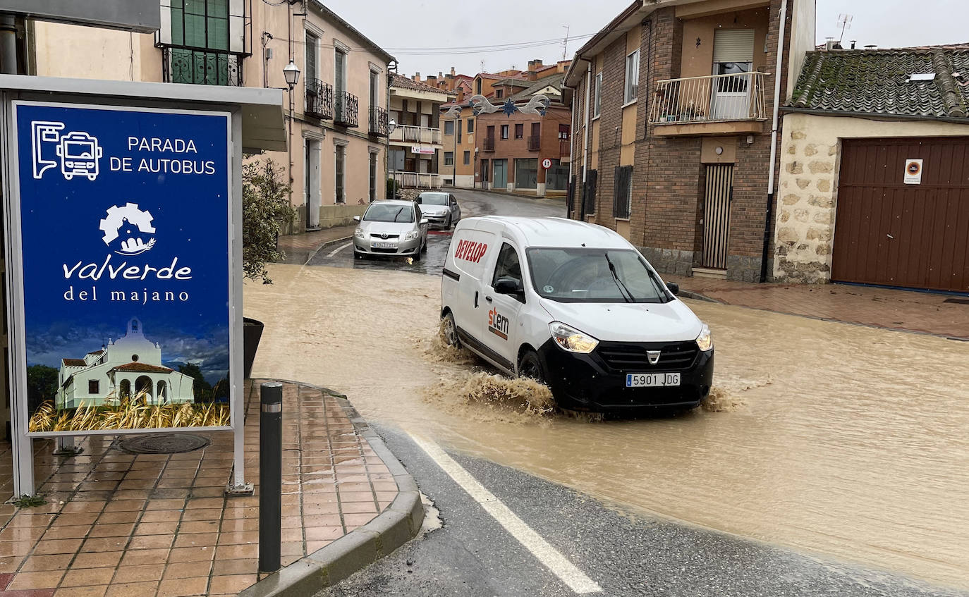 La inundación en Valverde del Majano, en imágenes