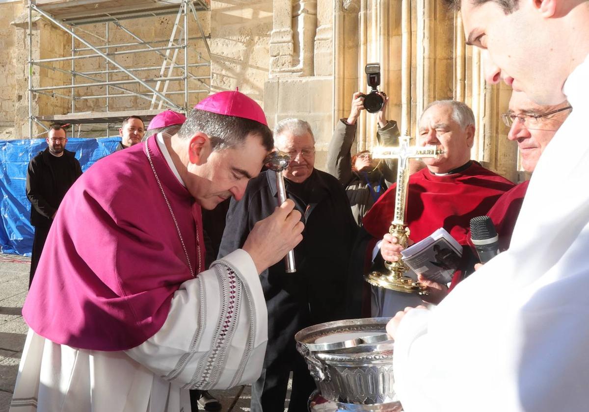 Así ha sido la ordenación del nuevo obispo de Palencia