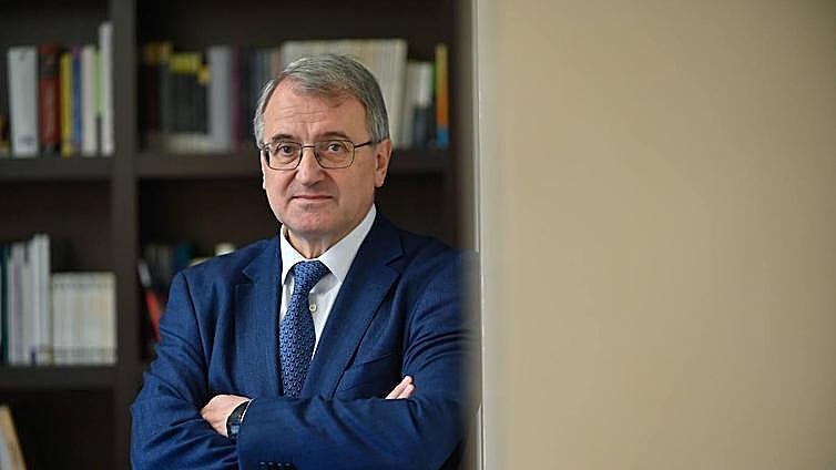 El teniente general Pardo de Santayana, fotografiado para la entrevista.