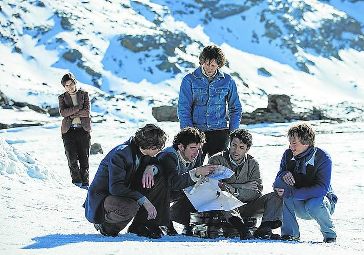 Fotograma de la película 'La sociedad de la nieve'.