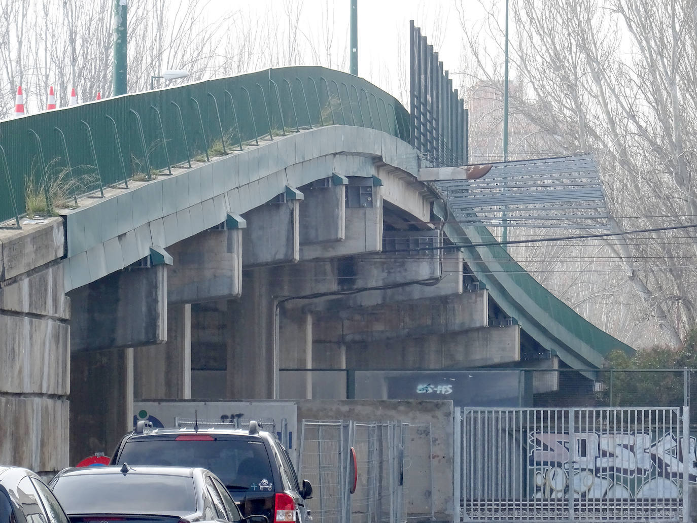 Obras en el viaducto del Polígono de Argales