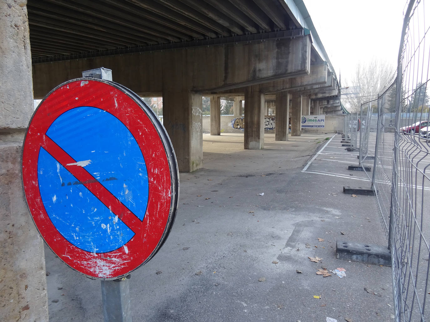 Obras en el viaducto del Polígono de Argales