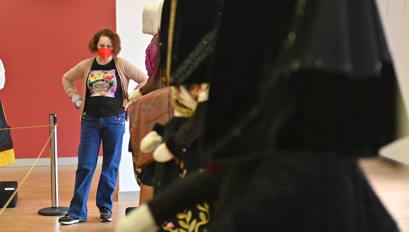 Exposición de trajes tradicionales de la comarca de Valladolid
