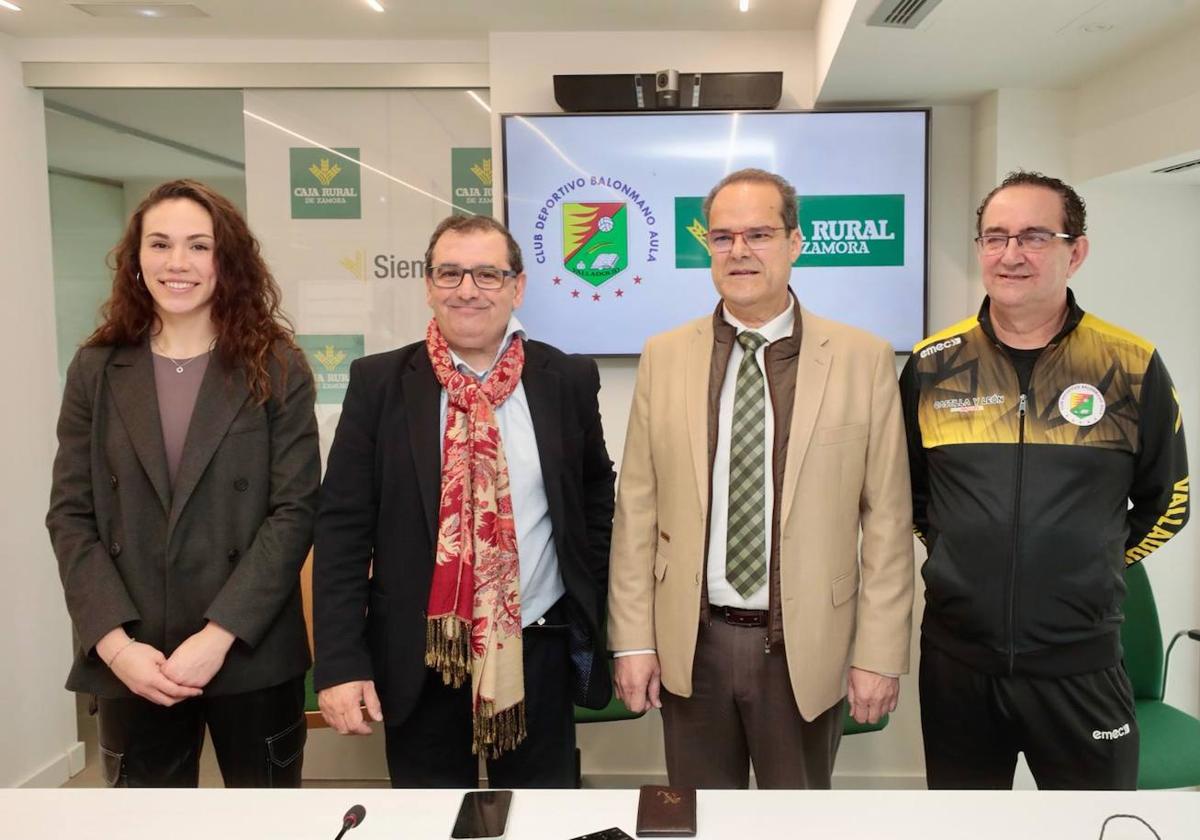 María O`Mulloy, Narciso Prieto, Cayetano Cifuentes y Miguel Ángel Peñas.