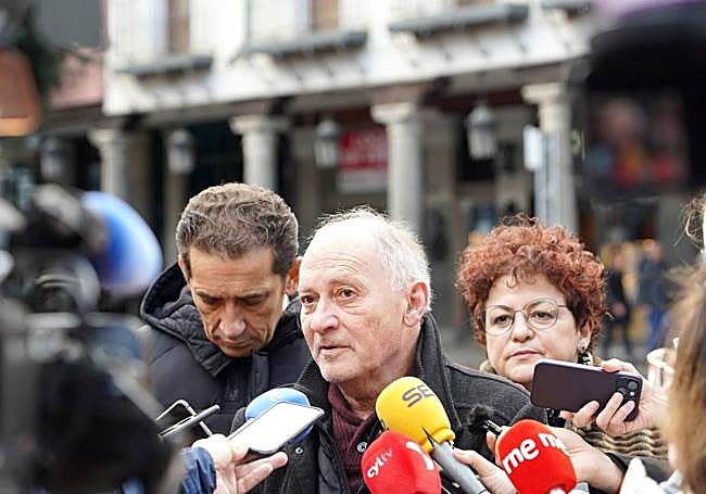 Vicente Andrés (CC OO) y Faustino Temprano (UGT) en la convocatoria de la manifestación del 10 de febrero, coincidiendo con los Goya.