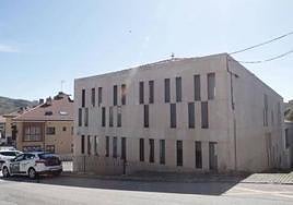 Imagen de archivo del exterior de los juzgados de Cervera de Pisuerga.