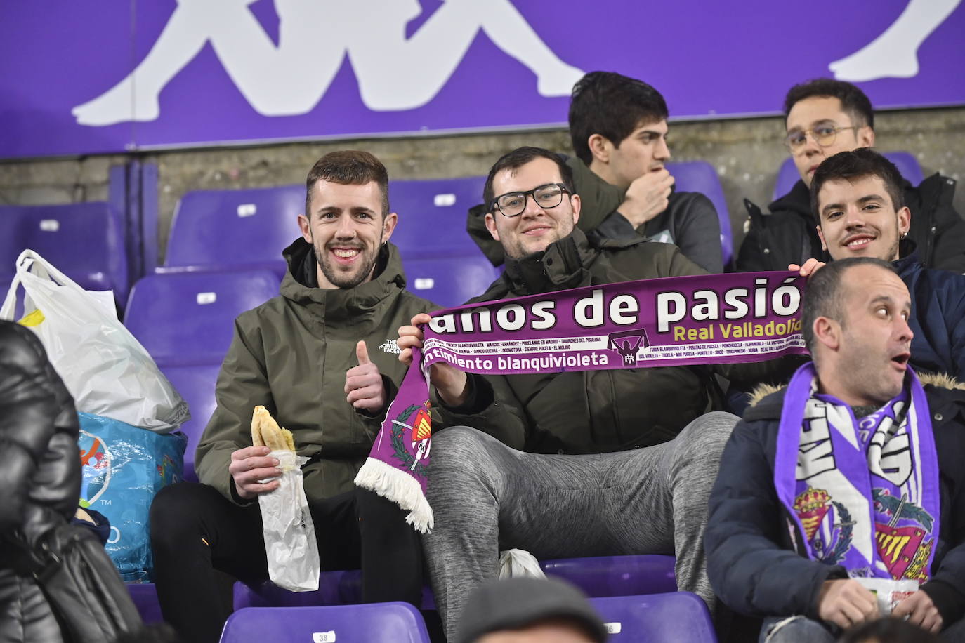 Búscate en la grada del José Zorrilla (1 de 3)