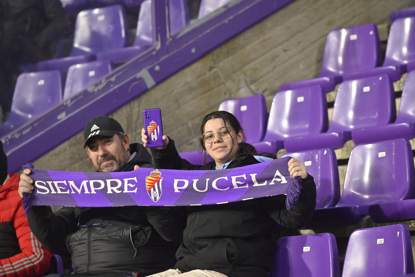 Búscate en la grada del estadio José Zorrilla (2 de 3)